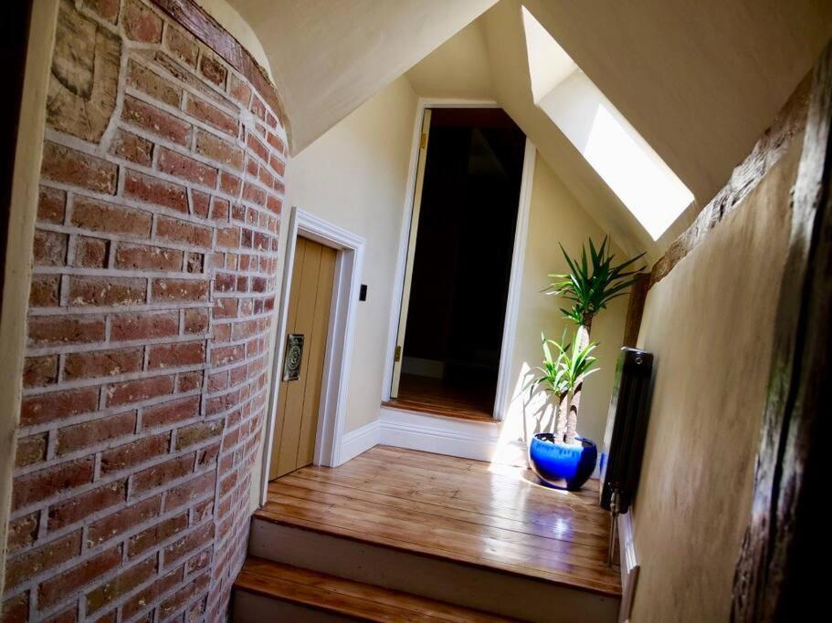 Huge Luxury 8 Bed Manor House Hot Tub Pool Table Villa Saffron Walden Eksteriør billede